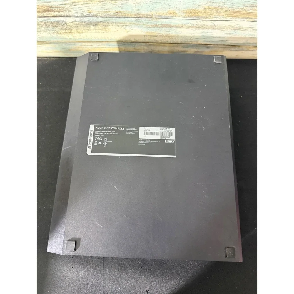 Microsoft‎ Xbox One Console 500GB Black Model 1540 Original Gen Won't Power On
